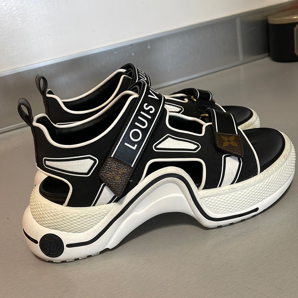 Louis Vuitton Archlight Sandals 🤍